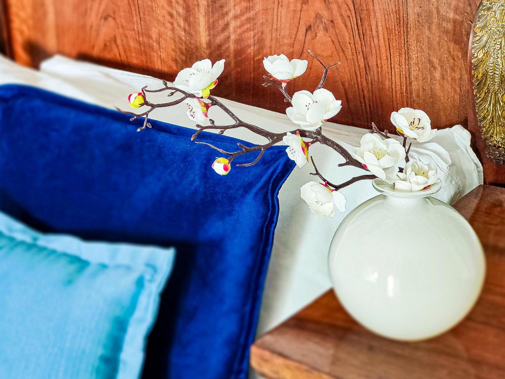 Luxury Lakeside Apartment Right On The Water 살로 외부 사진